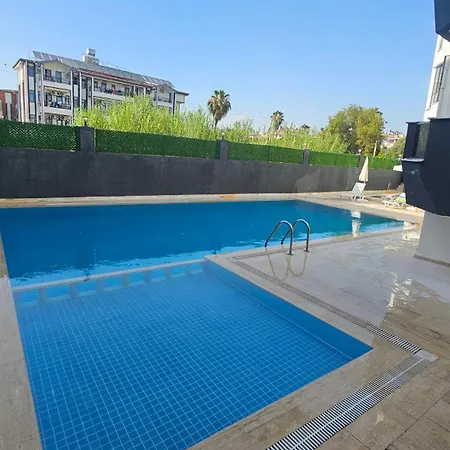 Apartment Paradise Garden Sitesi 3 Havuzlu Esyali Kisi Fiyati Degil Fiyati *