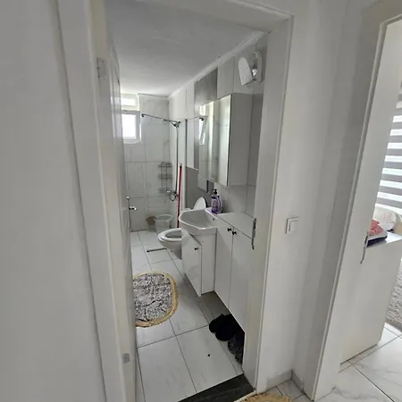 Paradise Garden Sitesi 3 Havuzlu Eşyalı Kişi Fiyatı Değil Fiyatı * Side