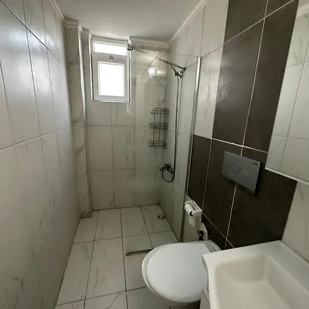 Daire Paradise Garden Sitesi 3 Havuzlu Eşyalı Kişi Fiyatı Değil Fiyatı Side