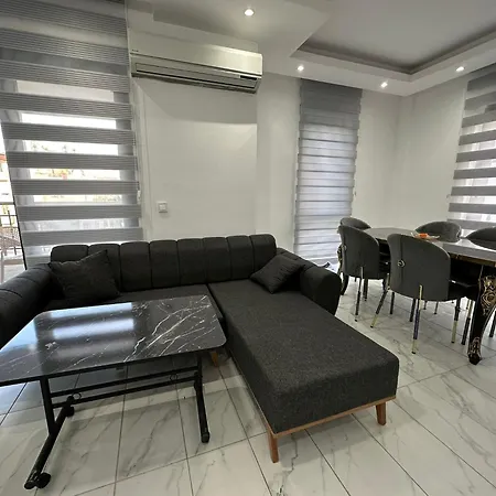 Paradise Garden Sitesi 3 Havuzlu Eşyalı Kişi Fiyatı Değil Fiyatı