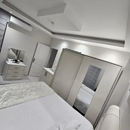 Paradise Garden Sitesi 3 Havuzlu Esyali Kisi Fiyati Degil Fiyati Lejlighed