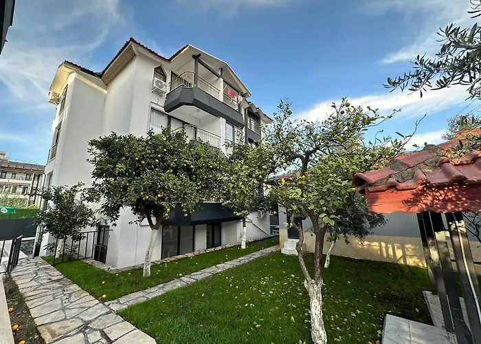 Paradise Garden Sitesi 3 Havuzlu Esyali Kisi Fiyati Degil Fiyati Lägenhet Side