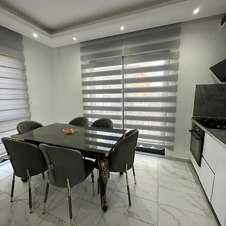 Apartament Paradise Garden Sitesi 3 Havuzlu Esyali Kisi Fiyati Degil Fiyati