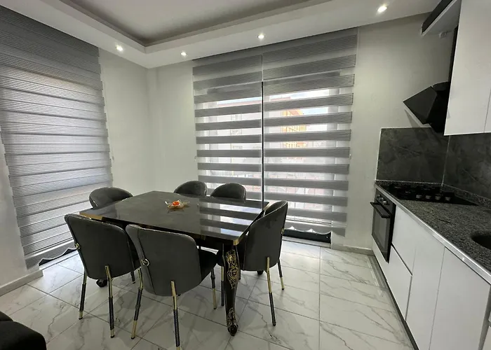 Apartament Paradise Garden Sitesi 3 Havuzlu Esyali Kisi Fiyati Degil Fiyati