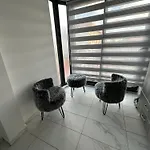 Paradise Garden Sitesi 3 Havuzlu Esyali Kisi Fiyati Degil Fiyati Διαμέρισμα *